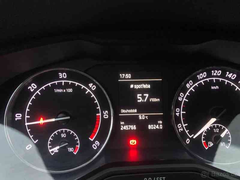 Škoda Superb 2,0   TDI, 110 kw, manuál r.v.2018 - foto 11