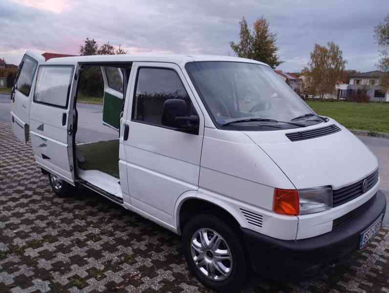 VW Transporter 1,9 TD - foto 2