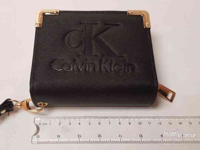 Peněženka dámská menší Calvin Klein - foto 6