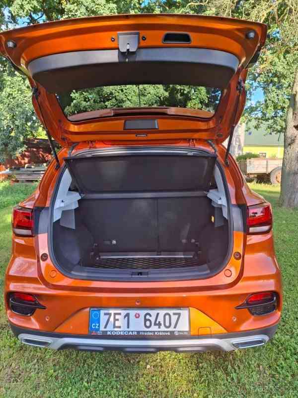 MG ZS 1,5 manuál - foto 7
