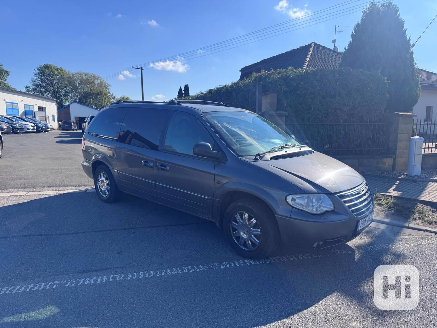 Chrysler Grand Voyager Limited 2,8 CRDi 2005 DPH - foto 1