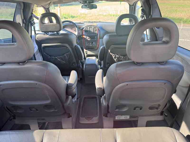 Chrysler Grand Voyager Limited 2,8 CRDi 2005 DPH - foto 8