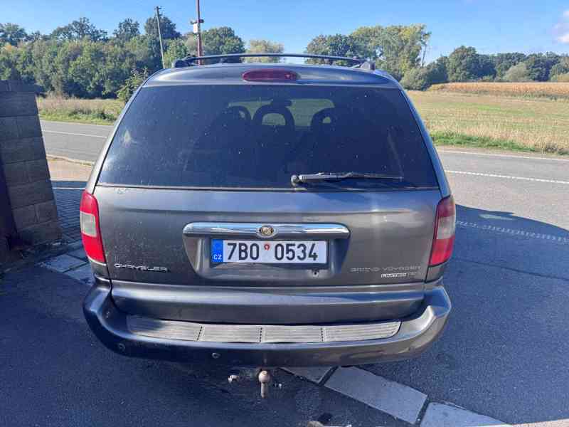 Chrysler Grand Voyager Limited 2,8 CRDi 2005 DPH - foto 5
