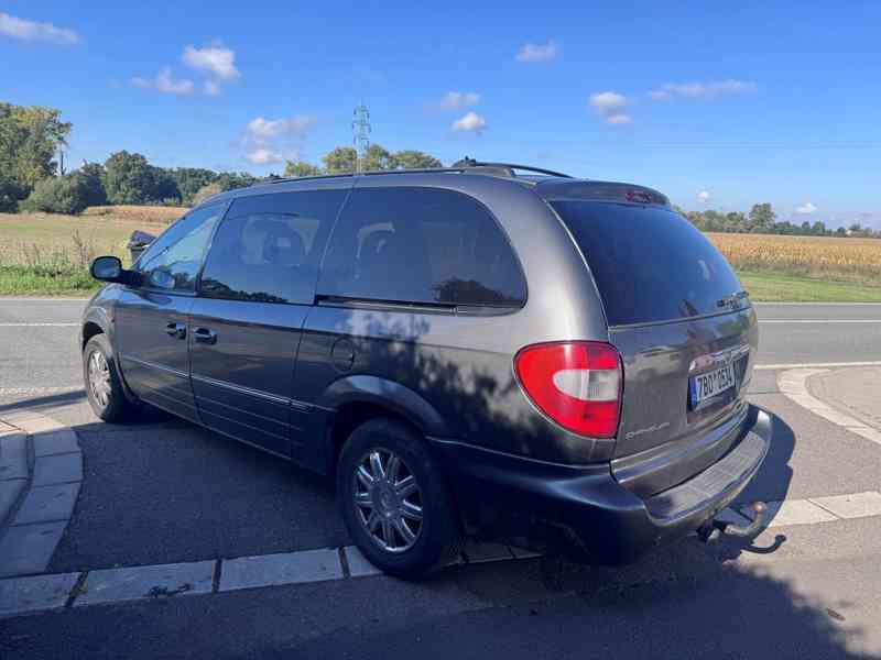 Chrysler Grand Voyager Limited 2,8 CRDi 2005 DPH - foto 3