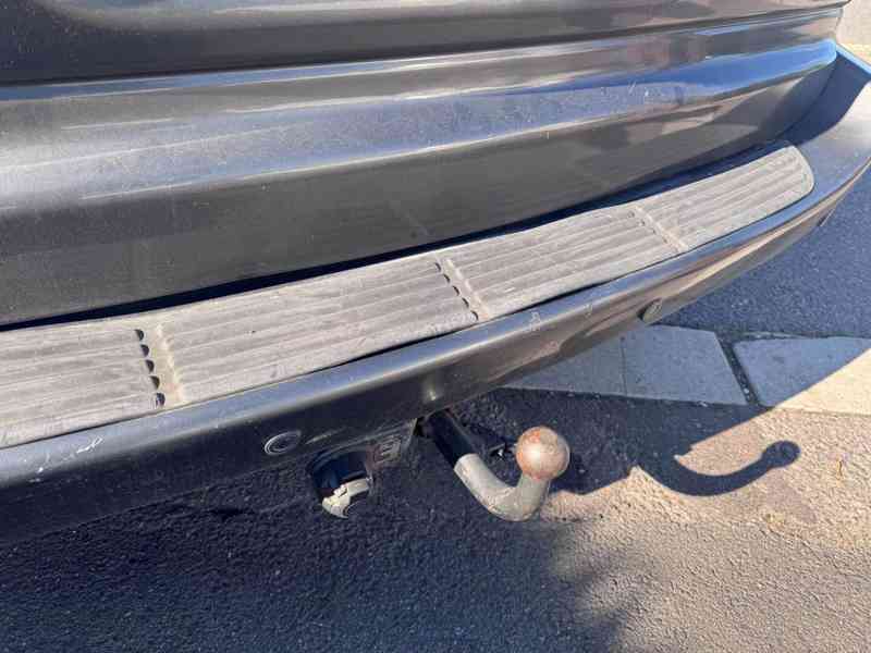 Chrysler Grand Voyager Limited 2,8 CRDi 2005 DPH - foto 12