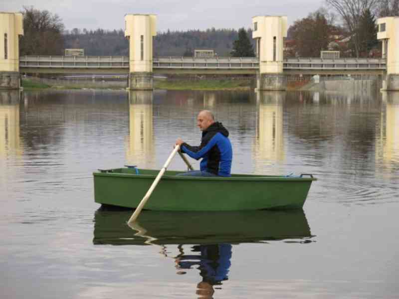 Flow 260 + Mercury F 3,5 MLH - NOVÉ, PLNÁ ZÁRUKA! - foto 12