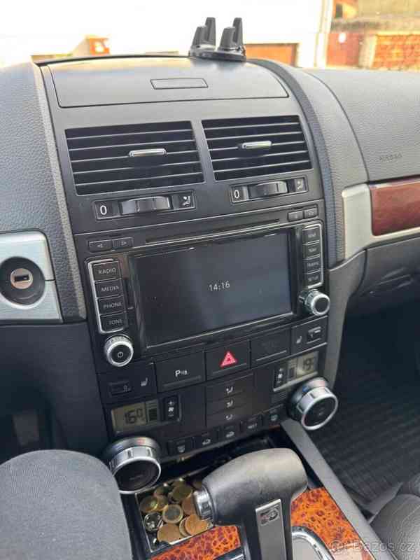 Volkswagen Touareg 3,0 - foto 5