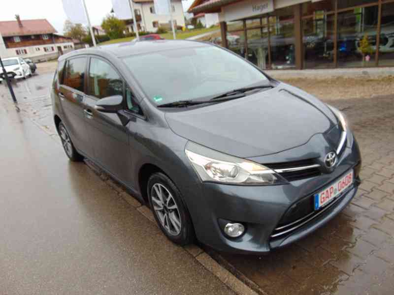 Toyota Verso 1,8i SkyView Edition benzín 108kw - foto 1