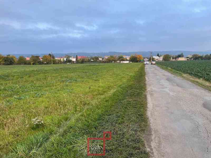 Prodej stavebního pozemku 803 m2 / Štarnov - foto 5