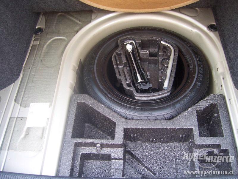 ŠKODA OCTAVIA 1,9 TDi Xception - foto 8