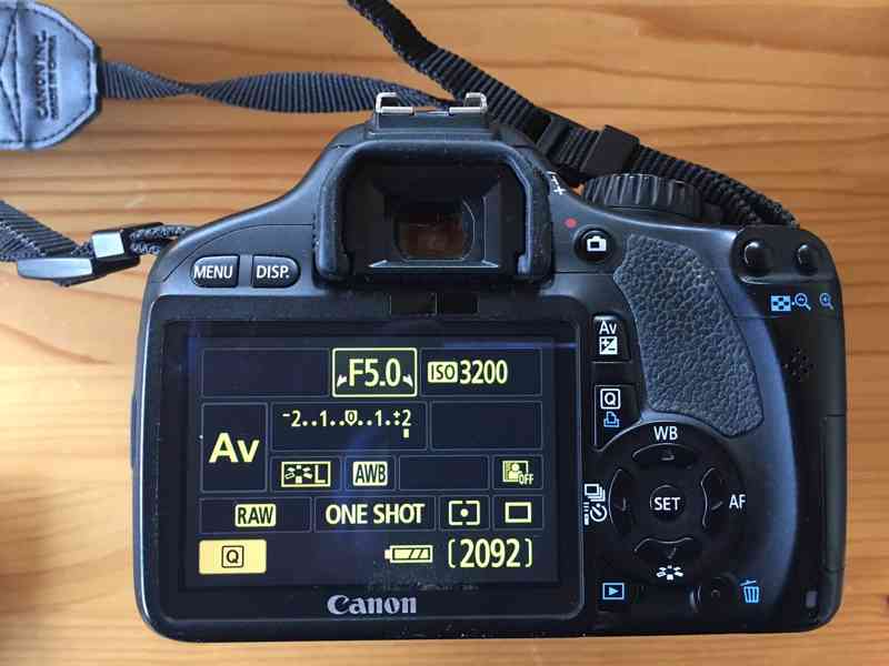 Canon EOS 550D + objektiv - foto 3