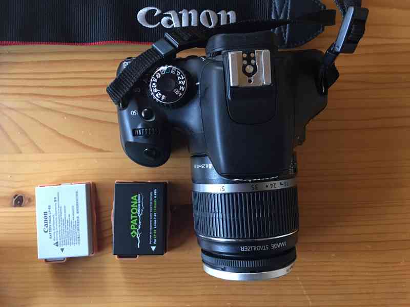 Canon EOS 550D + objektiv - foto 1