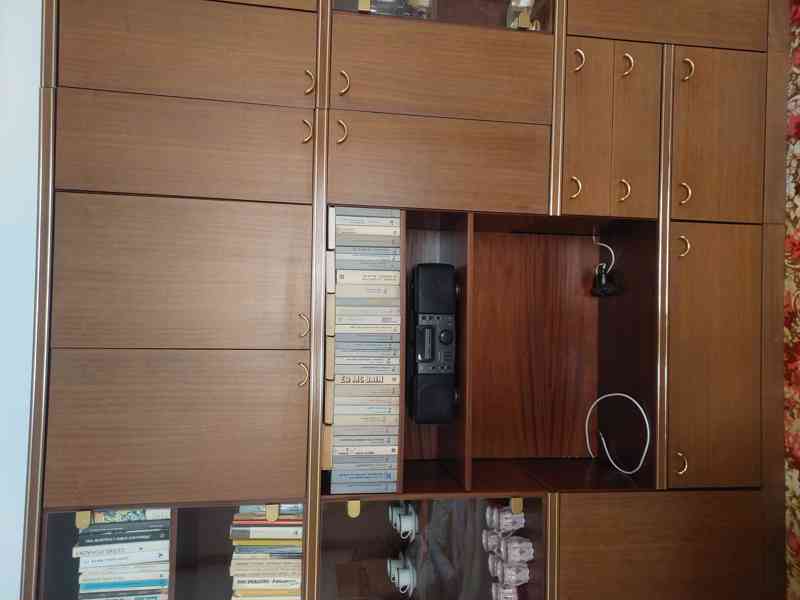 Zachovalá retro obývací stěna - foto 3