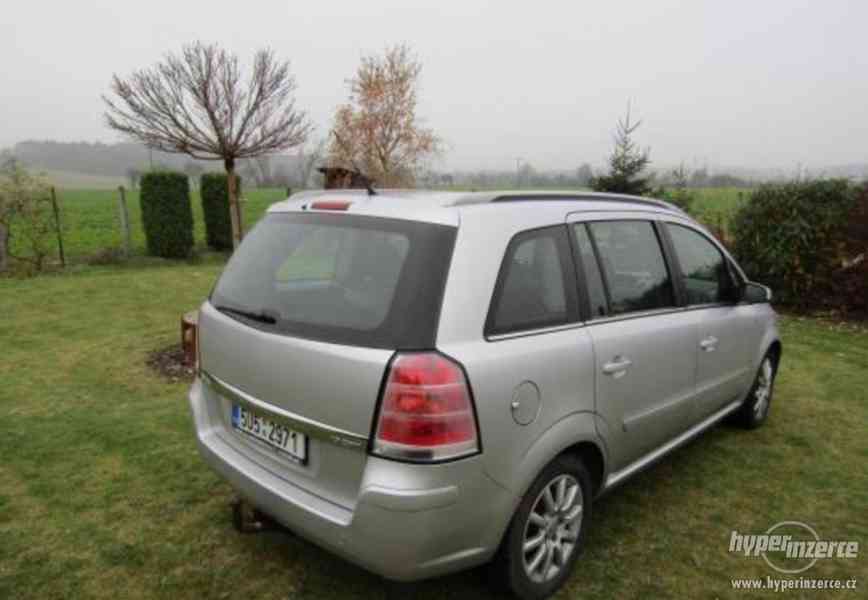 Opel Zafira 1.9 CDTi - foto 3