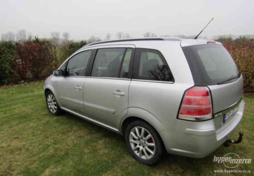 Opel Zafira 1.9 CDTi - foto 5