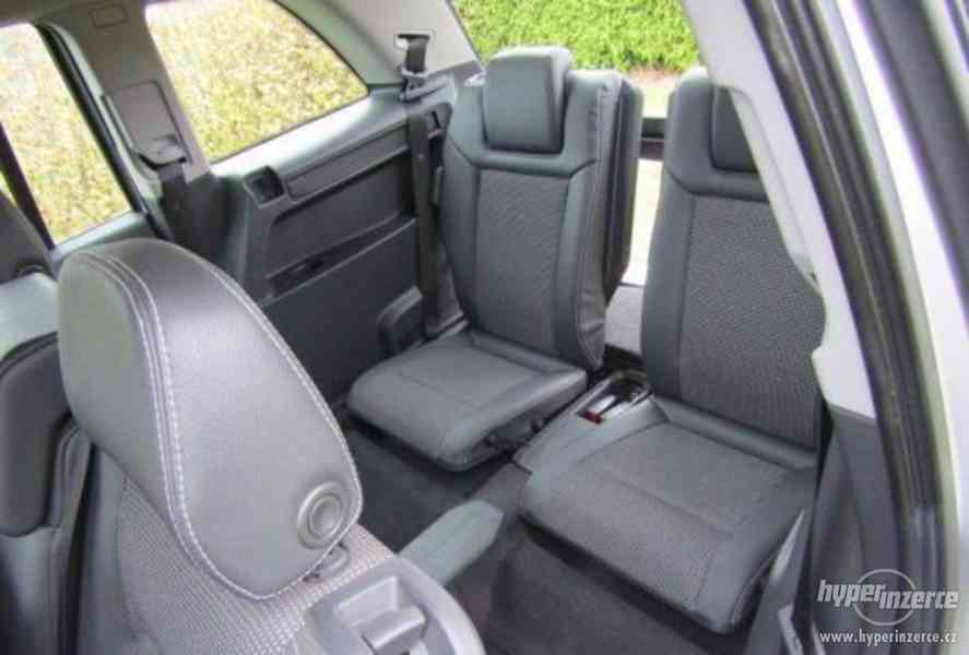 Opel Zafira 1.9 CDTi - foto 9