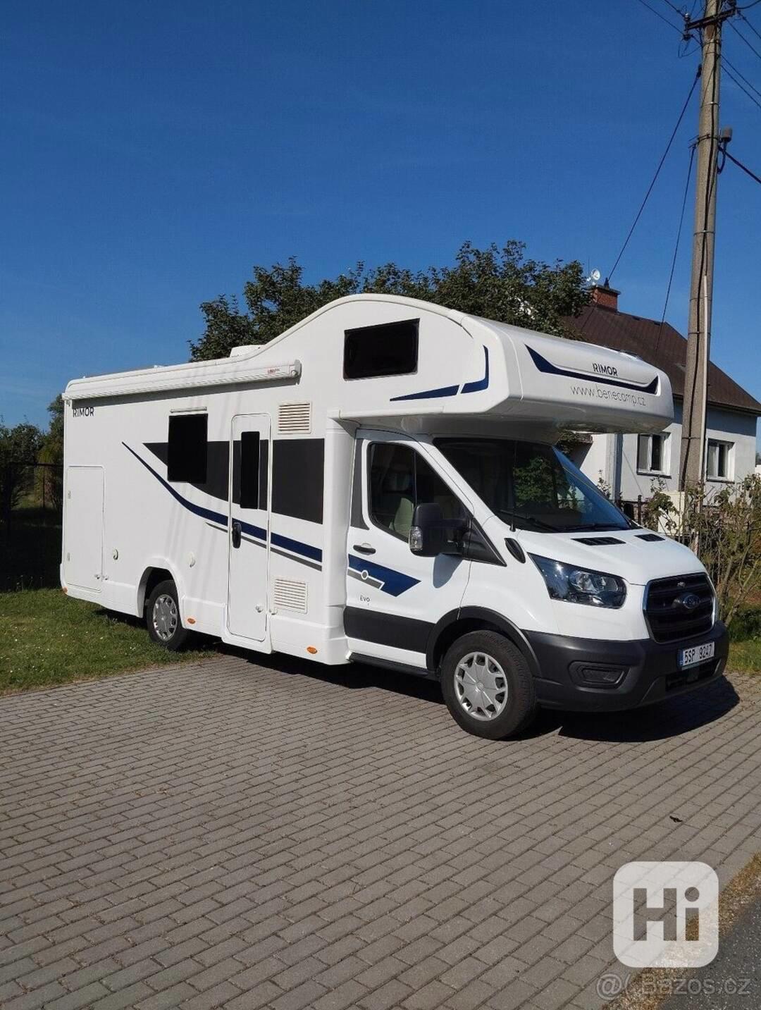 Ford Transit - foto 1