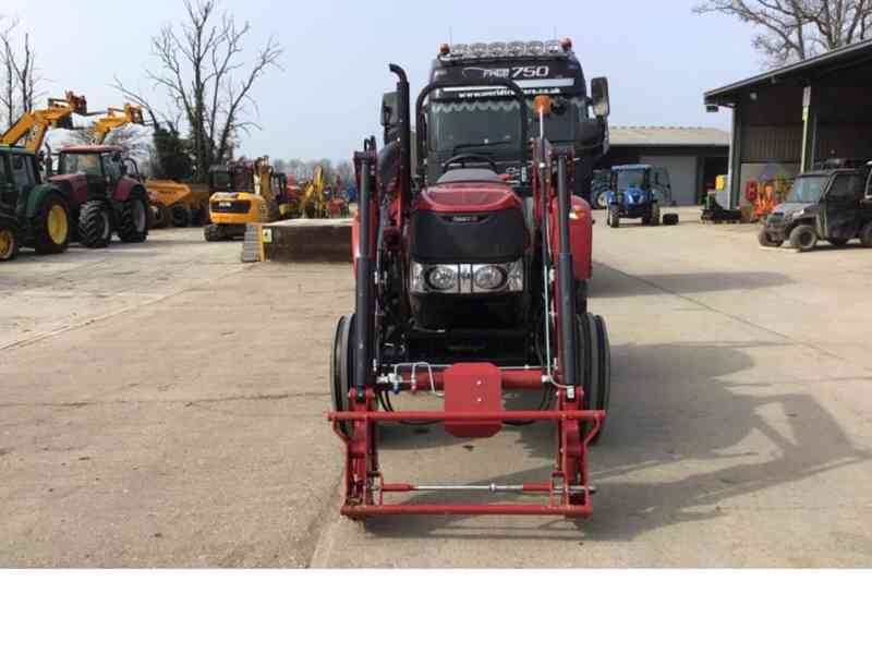 Traktor Case IH 55A FARMALL - foto 2