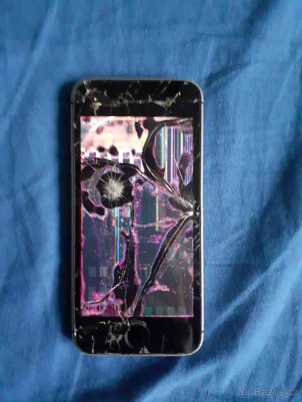 IPhone S5 pro mini rozbitý displej - foto 1