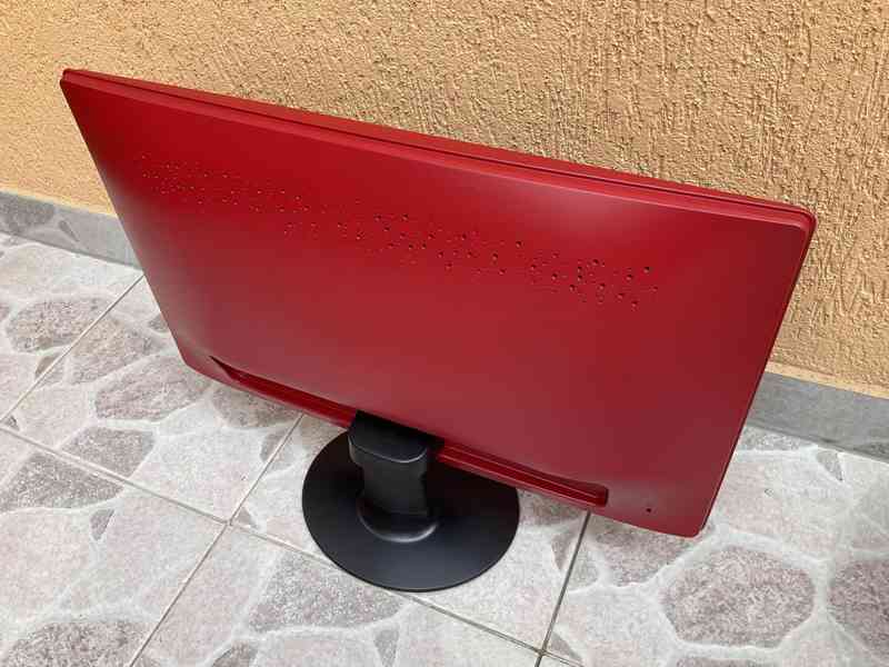 LEVNĚ! — Monitor BenQ Full HD 1920×1080 – pěkný stav - foto 8