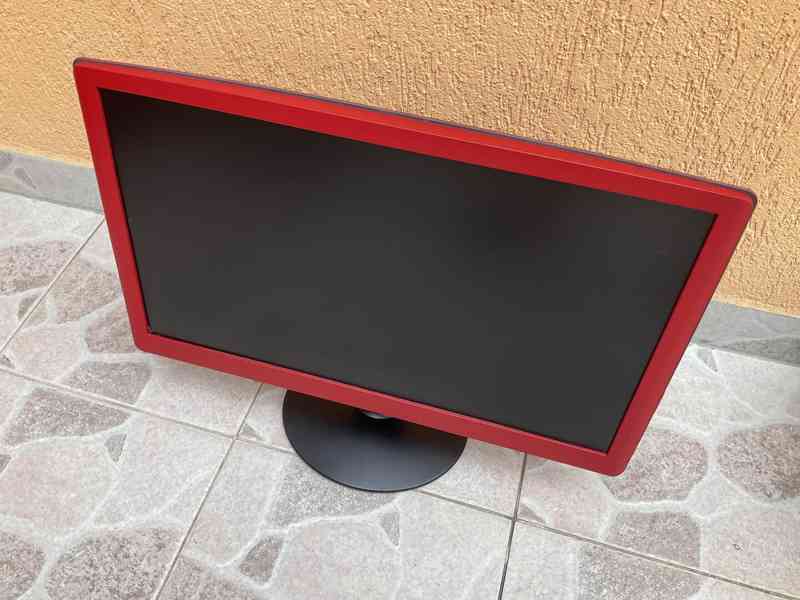 LEVNĚ! — Monitor BenQ Full HD 1920×1080 – pěkný stav - foto 6