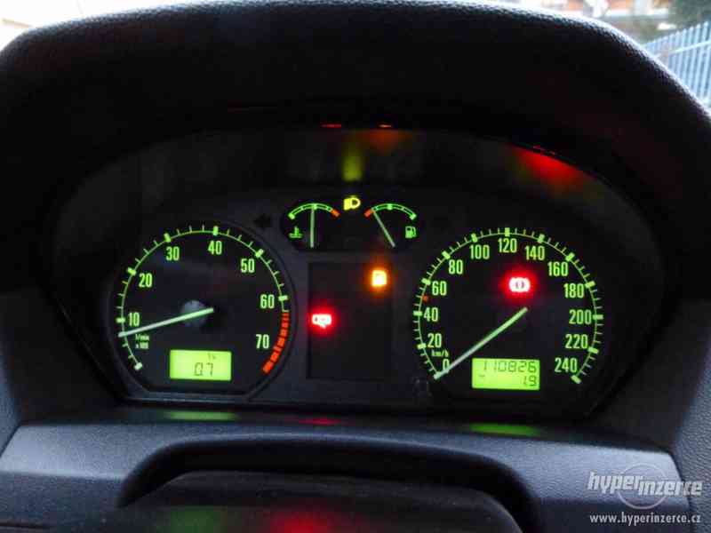 Škoda Fabia 1.4 16v 74kW PLNÁ VÝBAVA - foto 5