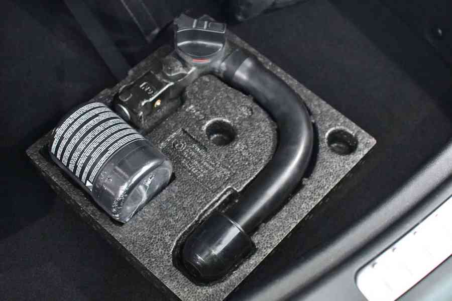 MINI Cooper Countryman 1,4i 4x4 benzín 100kw - foto 3