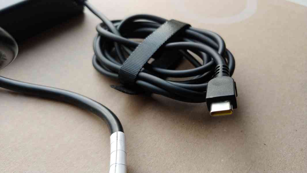 Originální Lenovo 65W 5-20V USB-C nabíječka / adaptér - foto 5