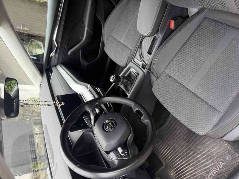 Škoda Octavia 4, 1.5TSI - STYLE - foto 9
