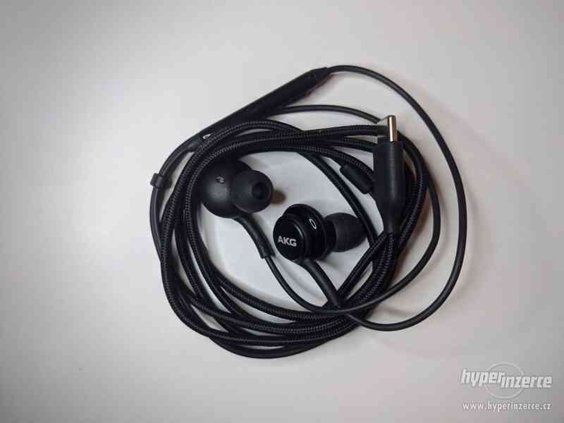 Sluchátka AKG, USB-C černá (EO-IC100BBEGEU) - foto 1