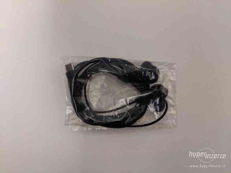 Sluchátka AKG, USB-C černá (EO-IC100BBEGEU) - foto 2