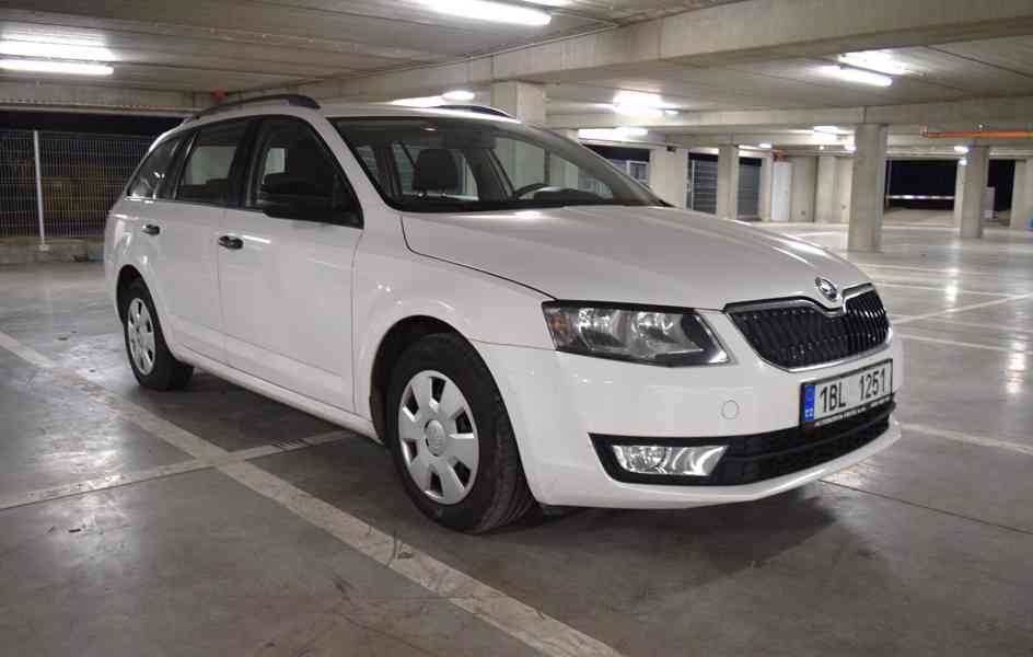 Škoda Octavia 1.6 TDI PRAVIDELNÝ SERVIS ČR 2016 - foto 7