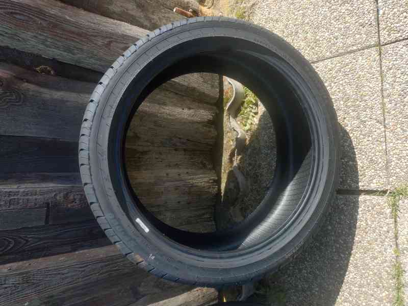 Nove pneu :235/40 R19 LOSF 96W SF888 - foto 4