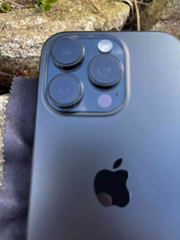 iPhone 16Pro 128 GB, černý titan - foto 3