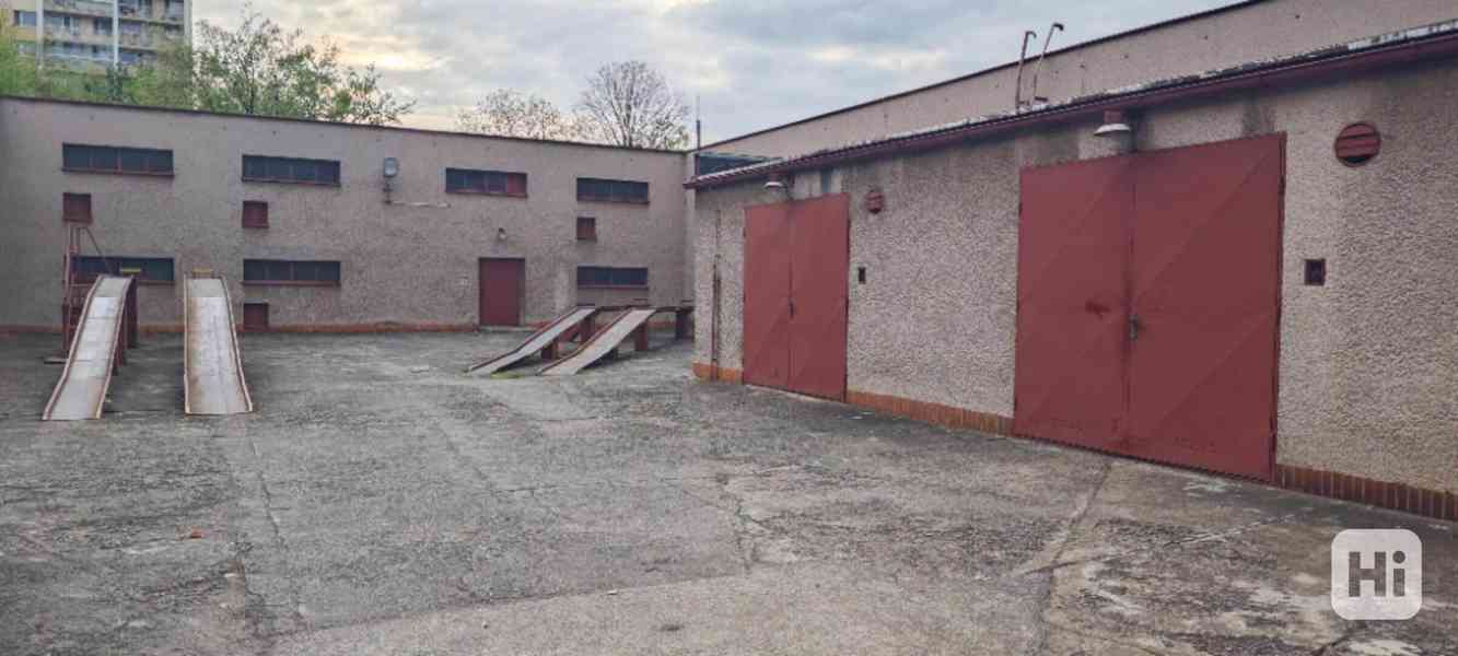 Pronájem garáže Pardubice - Polabiny Valčíkova 333 - foto 7