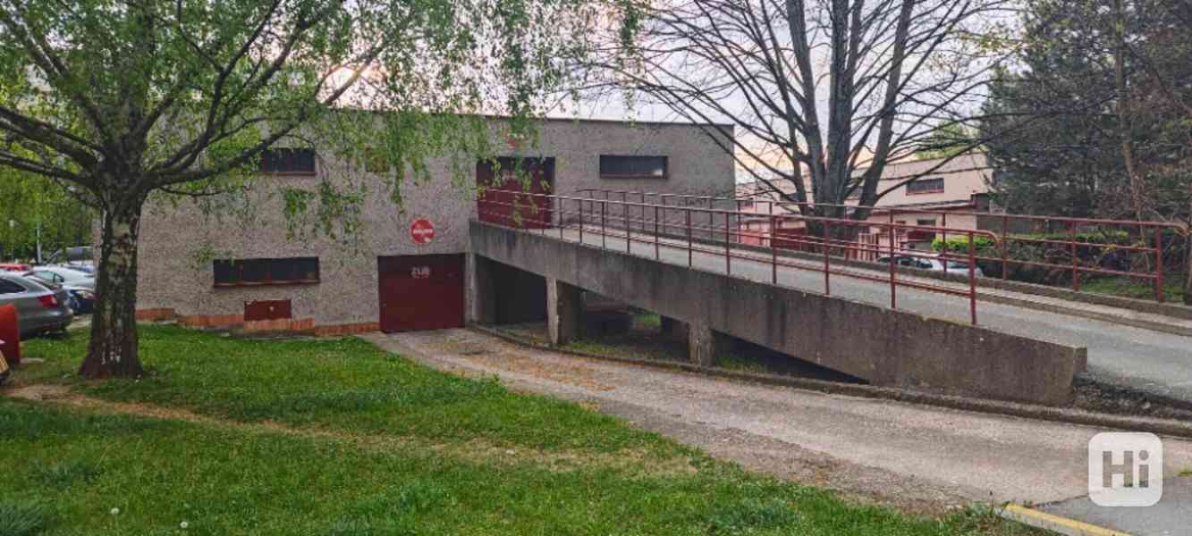 Pronájem garáže Pardubice - Polabiny Valčíkova 333 - foto 6