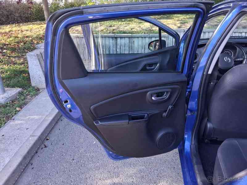Toyota Yaris 1,5 - foto 18
