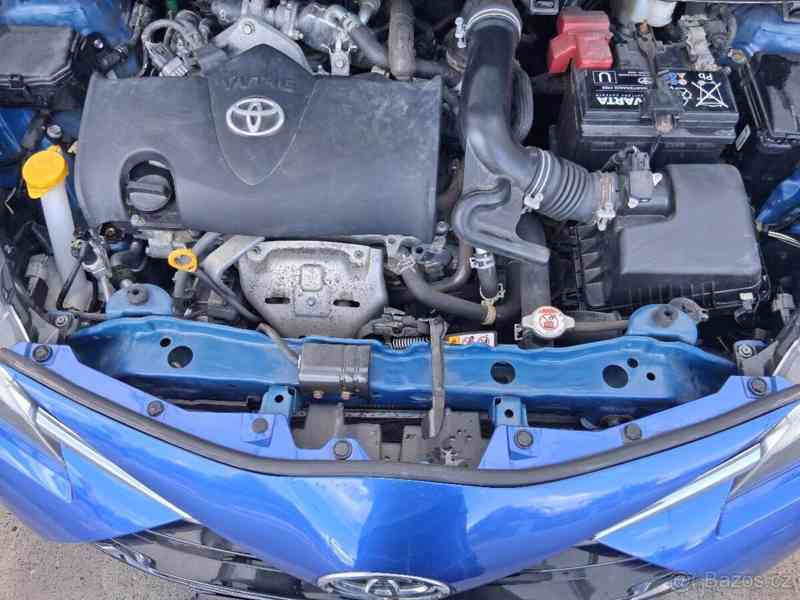 Toyota Yaris 1,5 - foto 17