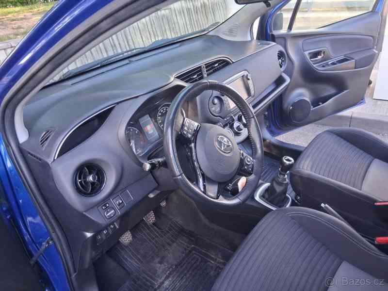 Toyota Yaris 1,5 - foto 16