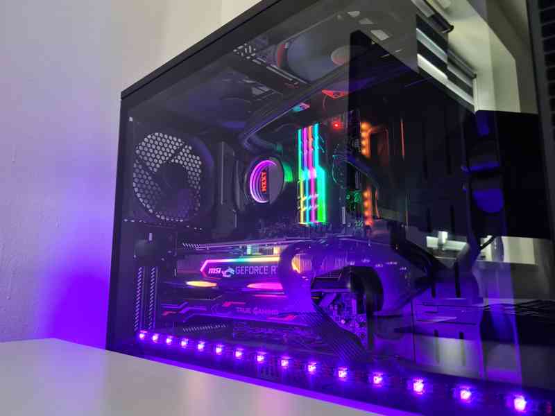 Výkonný herní PC / i7-9700K, RTX 2080, 32GB DDR4 - foto 2