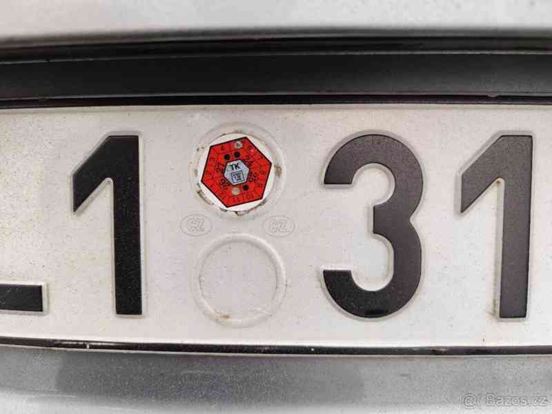 Audi A4 2,0   I 2004 - foto 5