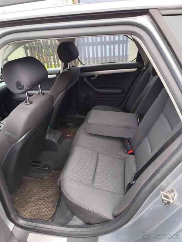 Audi A4 2,0   I 2004 - foto 4