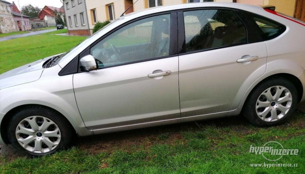 Ford Focus 1,6 LPG - foto 1