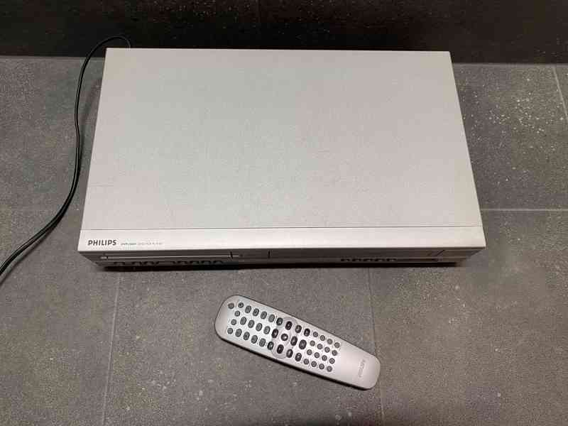 Philips DVP3100V combo přehrávač VHS a DVD  - foto 5