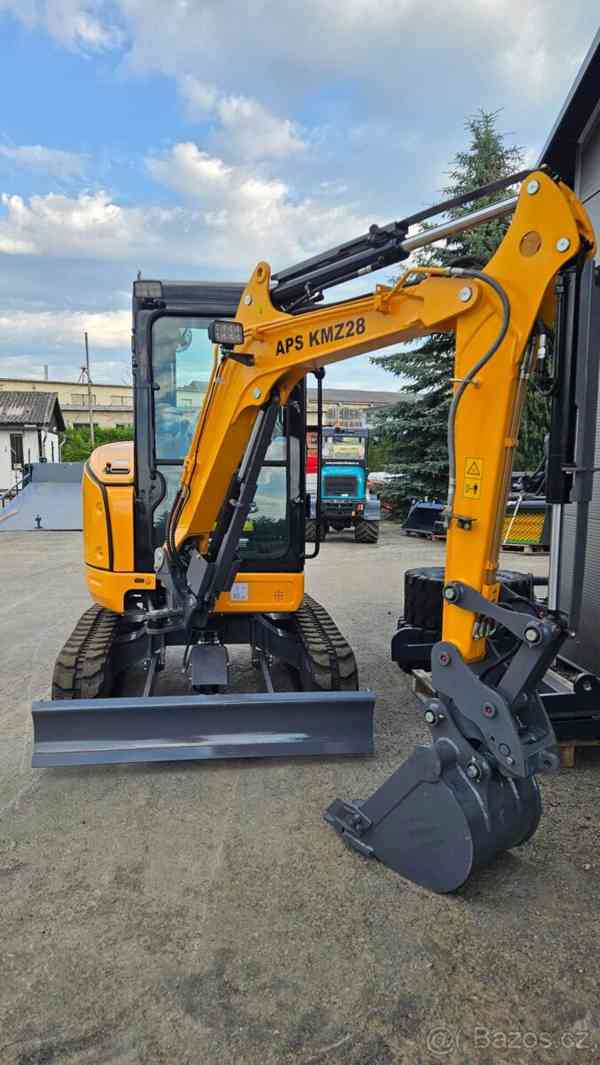APS KMZ 28 bagr, minibagr, rypadlo - foto 3