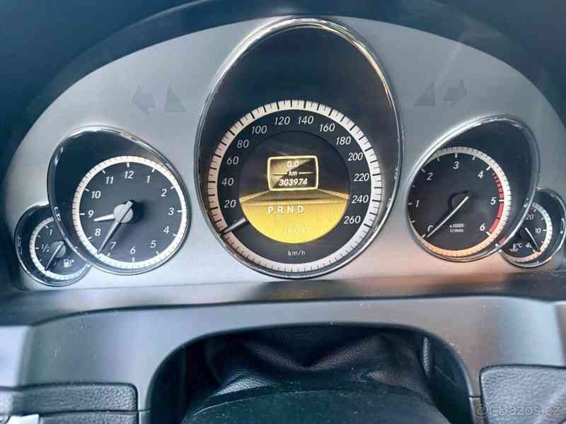Mercedes-Benz Třídy E 3,5 - foto 3