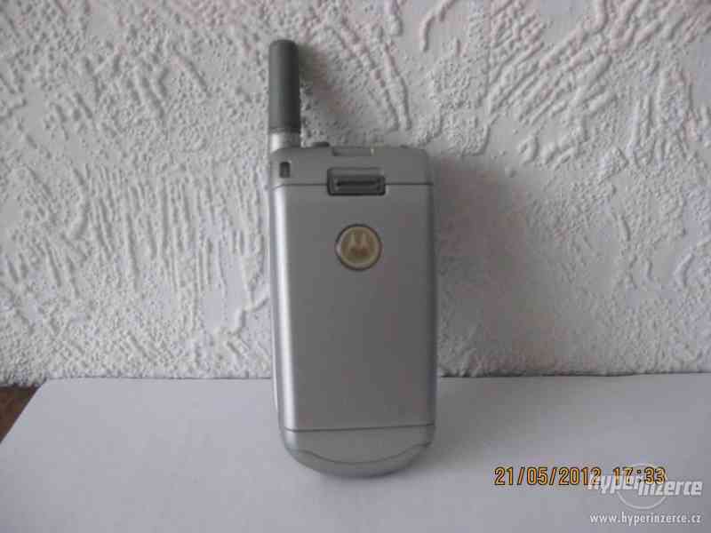 MOTOROLA V50 - foto 3
