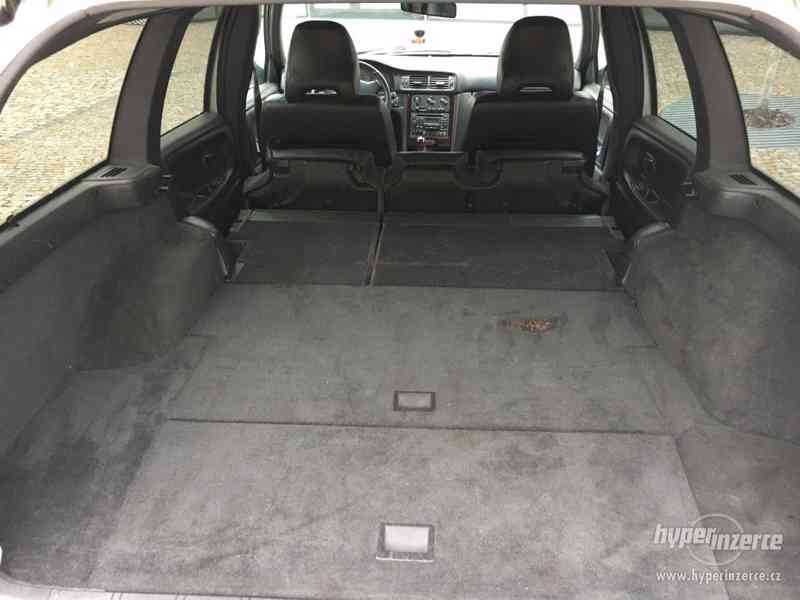 Volvo V70 2,5TDI kůže - foto 14