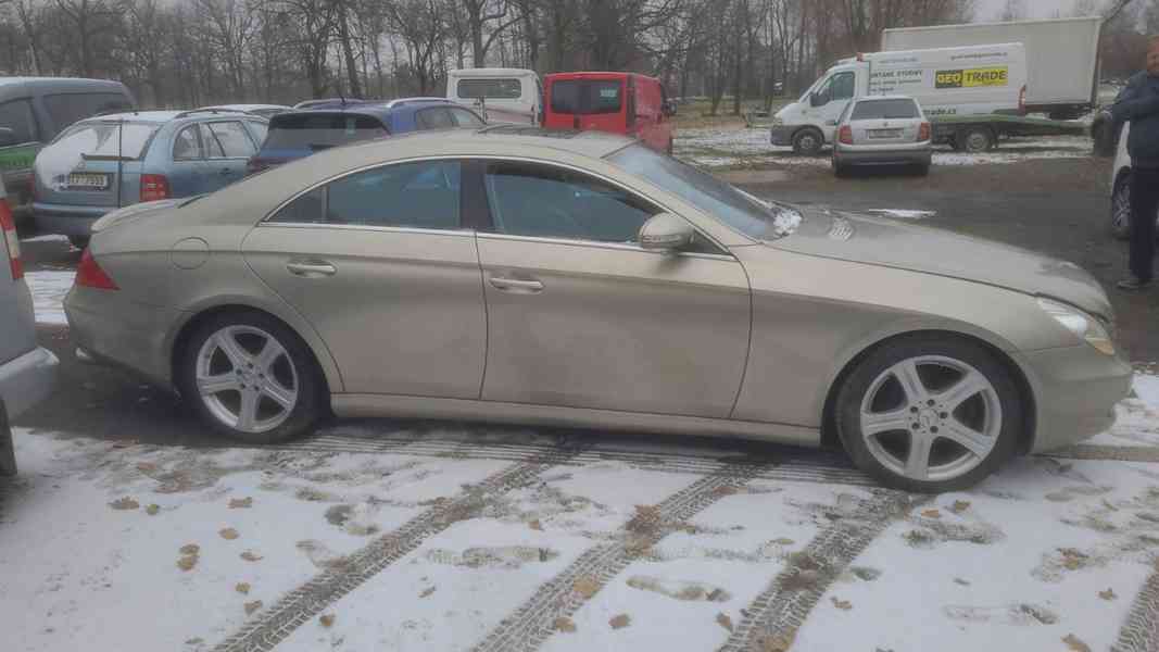 Prodám díly z MERCEDES-BENZ 219,CLX 320CDI,2006 - foto 5