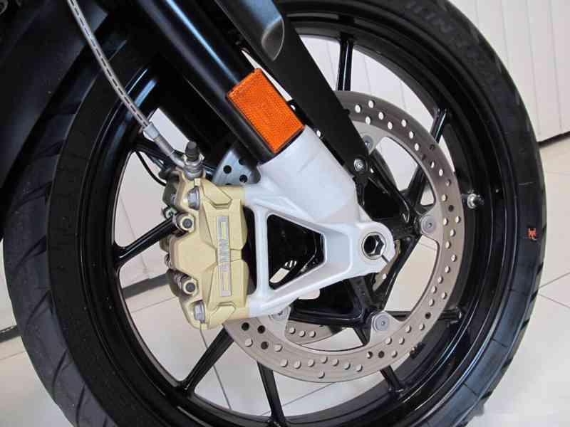BMW R1250 GS Exclusive - foto 12